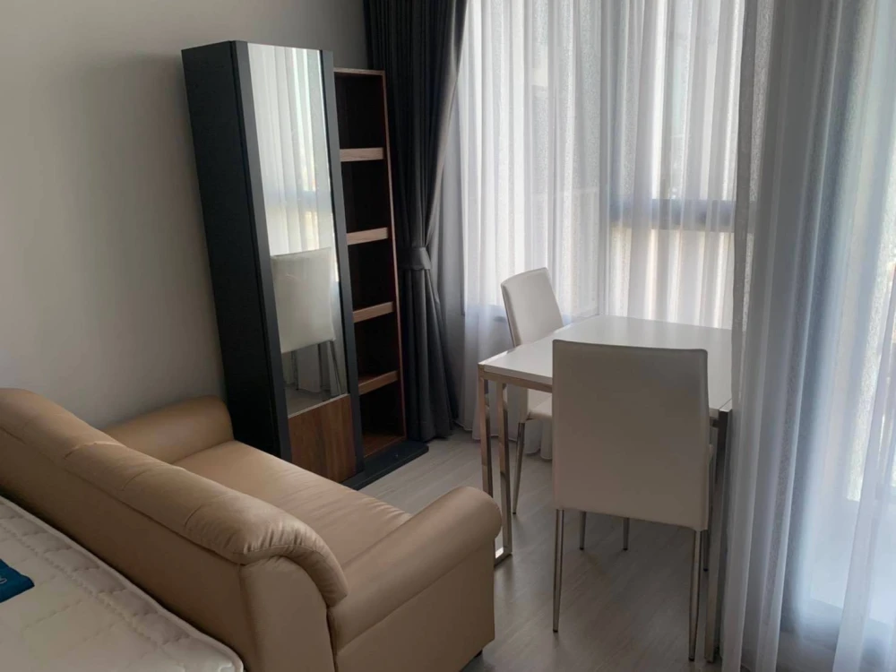 Condo for rent: Life Ladproa, nice room with full facilities Let me tell you that you should not miss this room.