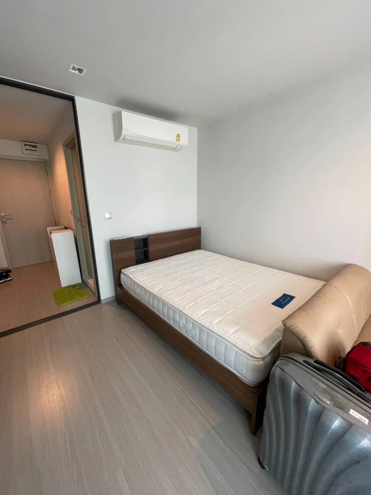 Condo for rent: Life Ladproa, nice room with full facilities Let me tell you that you should not miss this room.