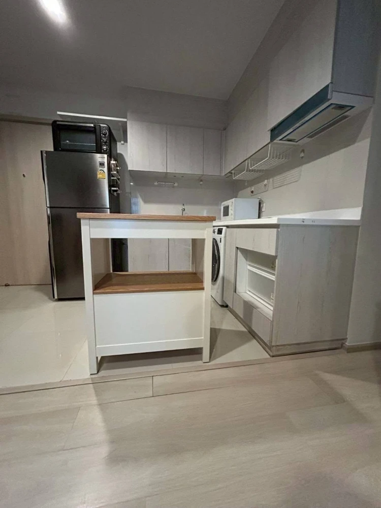 Condo for rent, Life one wireless, 17th floor, beautiful view, good layout, comfortable to live in, complete functions, fully furnished, ready to move