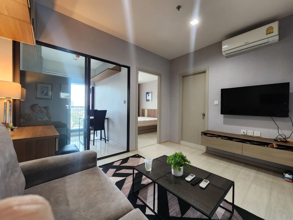 ขายห้องสวย!! คอนโด ไลฟ์ สุขุมวิท 48 ชั้น 9 ห้องสวย น่าอยู่มาก ตกเเต่ง builtin หรูครบ ห้ามพลาด!!