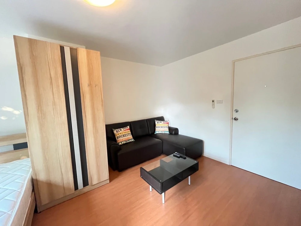 Condo for rent: Lumpini Mixx Thepharak-Srinakarin, corner room with privacy, reasonable price, reserve now before you miss your chance.
