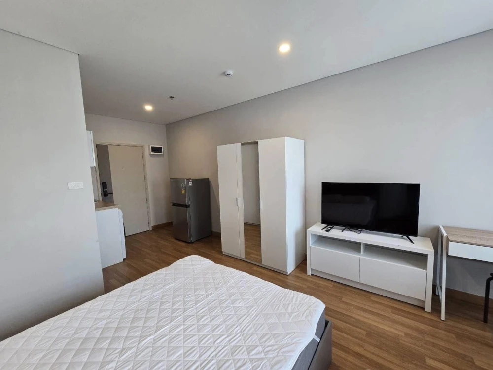 Condo for rent: Lumpini Place Taopoon Interchange, Studio room, 22nd floor, high view, reasonable price, hurry and reserve now!