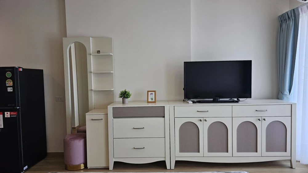 Condo for rent at Lumpini Ville Charan-Fai Chai. Ready to move in, fully furnished, great price. Book now, don't miss out!