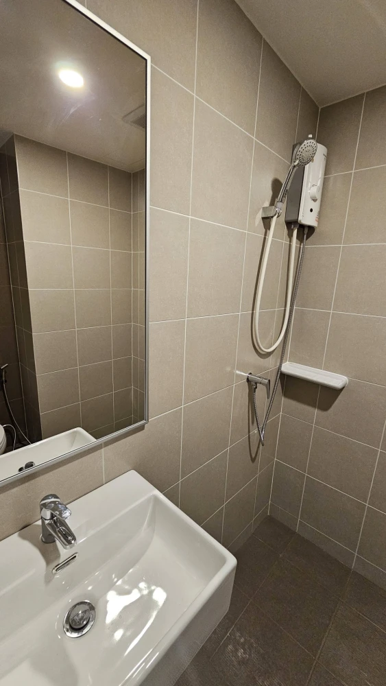 Condo for rent at Lumpini Ville Charan-Fai Chai. Ready to move in, fully furnished, great price. Book now, don't miss out!