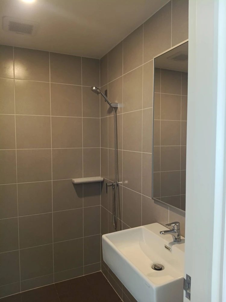 Condo for rent at Lumpini Ville Charan-Fai Chai. Move-in ready, fully equipped with amenities, and offered at a great price—book now before it’s gone!