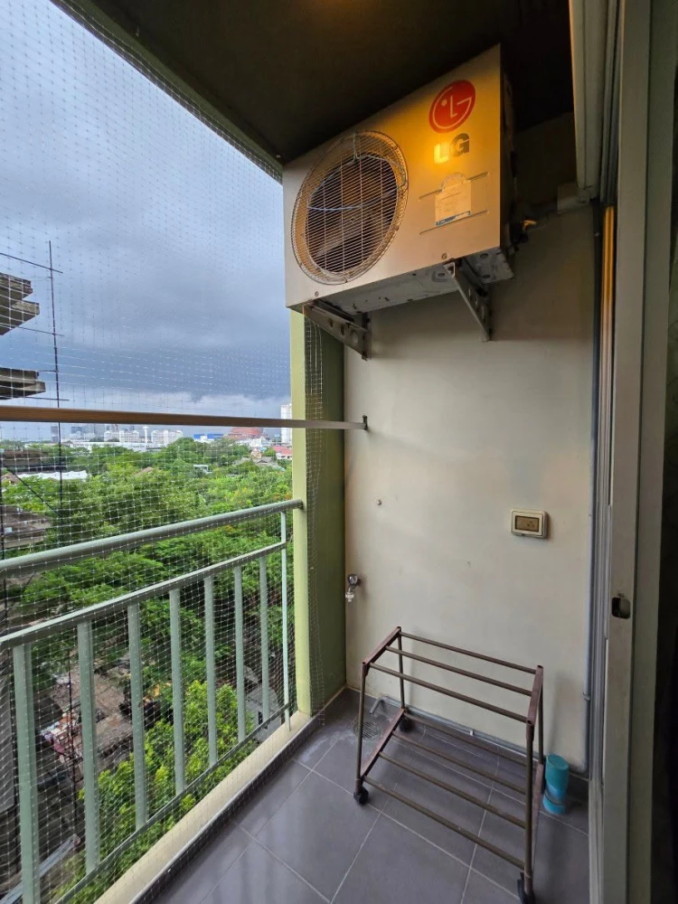 Condo for rent at Lumpini Ville Lasalle-Barring. Fully furnished and equipped with appliances. Great value! Book now!