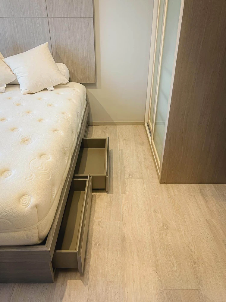Condo for rent at M Thonglor 10. Nice unit, fully furnished. Just bring your belongings and move in! Don't miss out!
