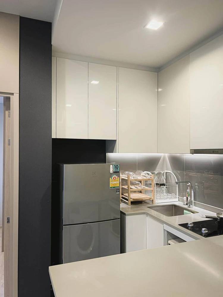 Condo for rent at M Thonglor 10. Nice unit, fully furnished. Just bring your belongings and move in! Don't miss out!