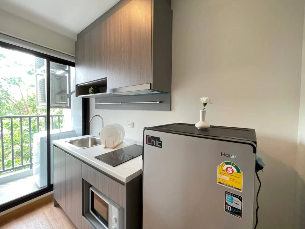 for rent/sale at Magnix Ramintra 21. Fully furnished and equipped with appliances. Just bring your personal belongings and move in! Don't miss out!