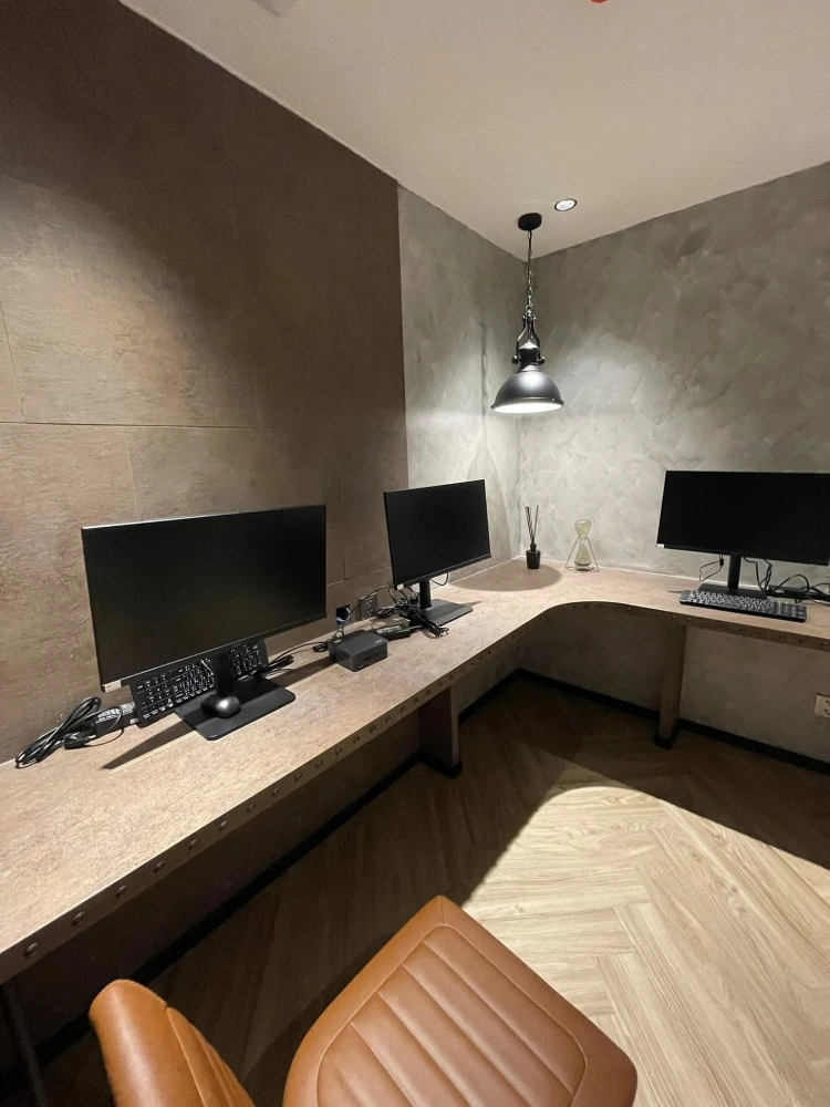 Condo for rent at Maroon Ratchada 32. Ready to move in, fully furnished. Book now, don't miss out!