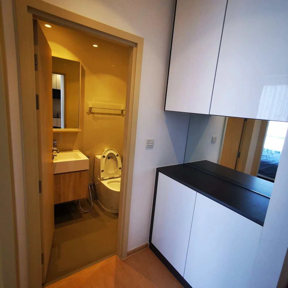 Condo for rent at Maru Ekkamai 2. Spacious and comfortable rooms with ample living space and complete amenities. Book now!