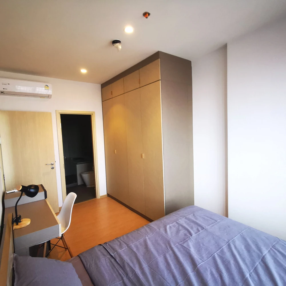 Condo for rent at Maru Ekkamai 2. Spacious and comfortable rooms with ample living space and complete amenities. Book now!
