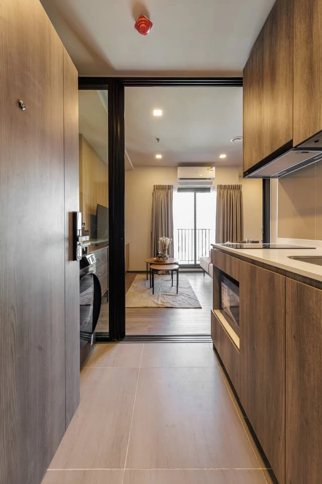 Condo for rent at Metris District Ladprao, 2 bedrooms, 1 bathroom, beautifully furnished, fully equipped. Book now, don't miss out!