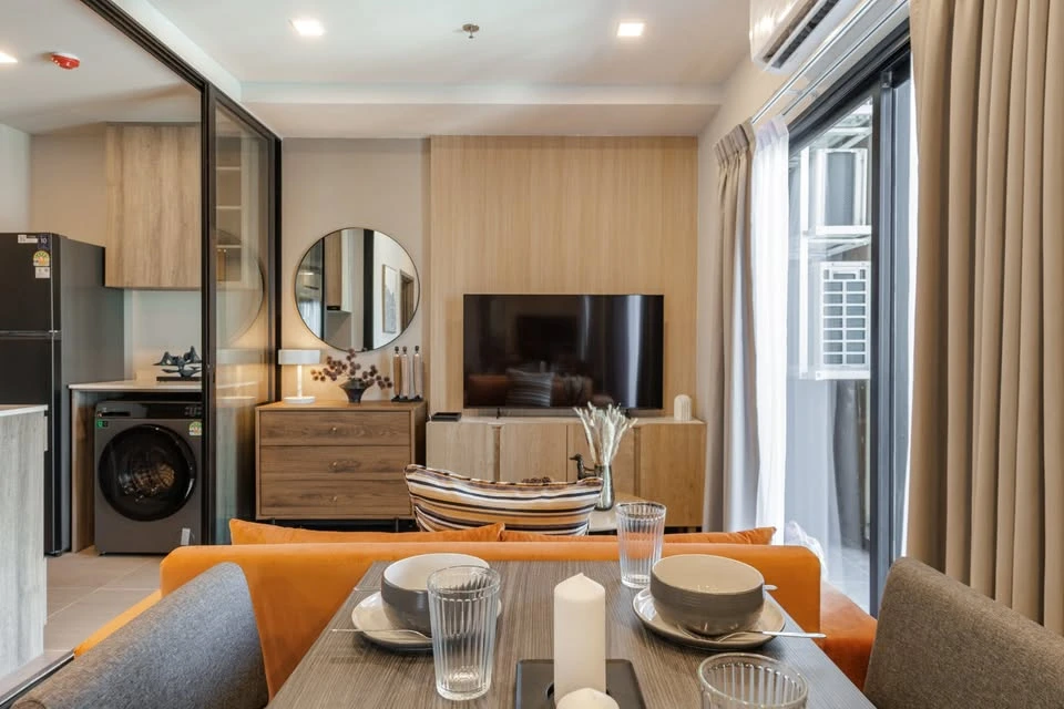 Condo for rent at Metris District Ladprao, 2 bedrooms, 1 bathroom, beautifully furnished, fully equipped. Book now, don't miss out!