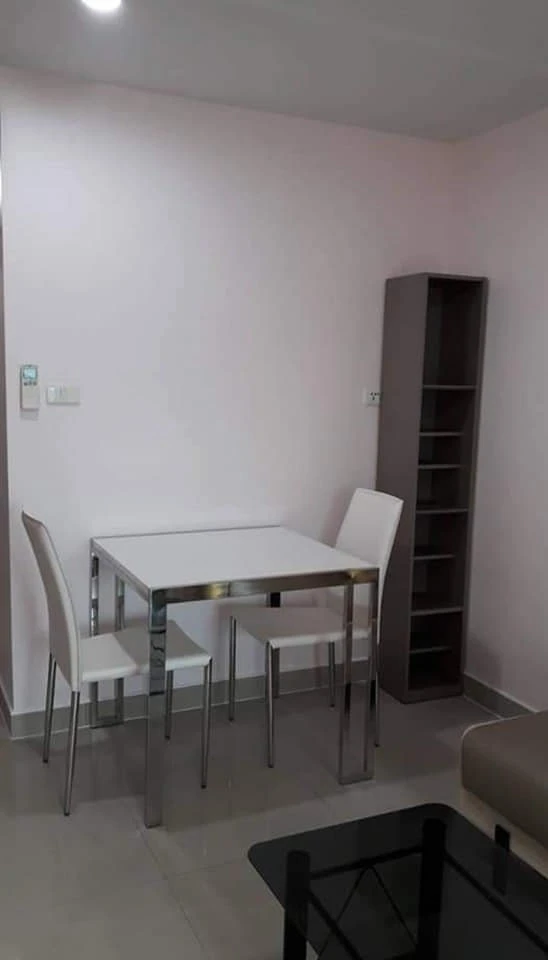 Condo for rent, Metro Park Sathorn, separate rooms, well-divided zones, good price, book now, don't wait.