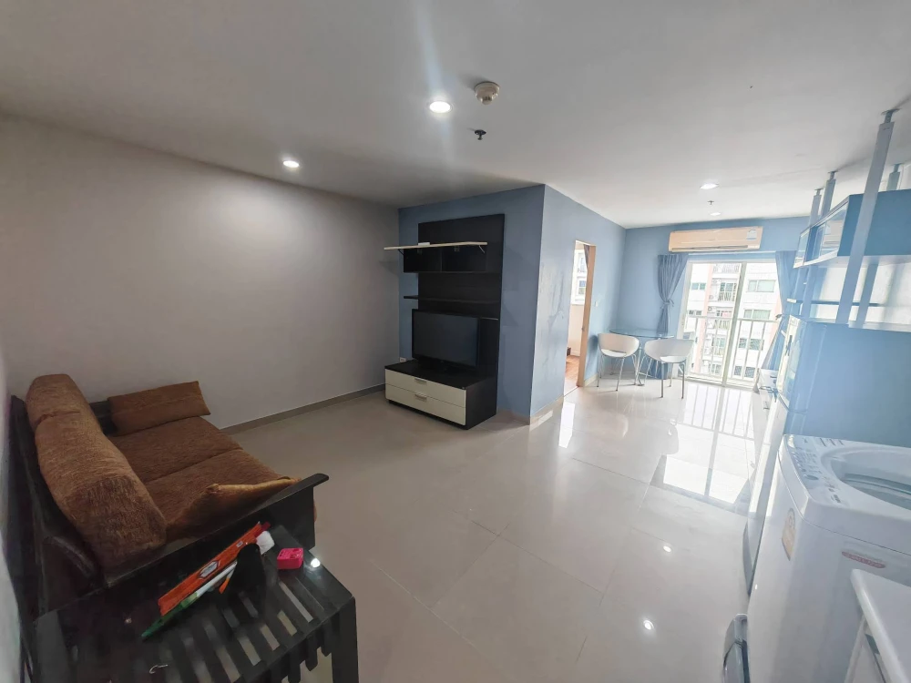 Condo for rent at Metro Park Sathorn. Ready to move in, fully furnished. Book today! Don't miss out!