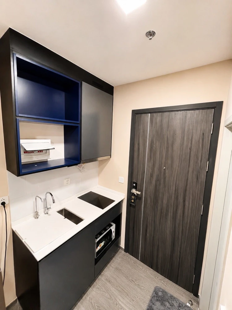 Condo for rent at Modiz Avantgarde, fully furnished and ready to move in. Complete amenities. Great value. Don't miss out!