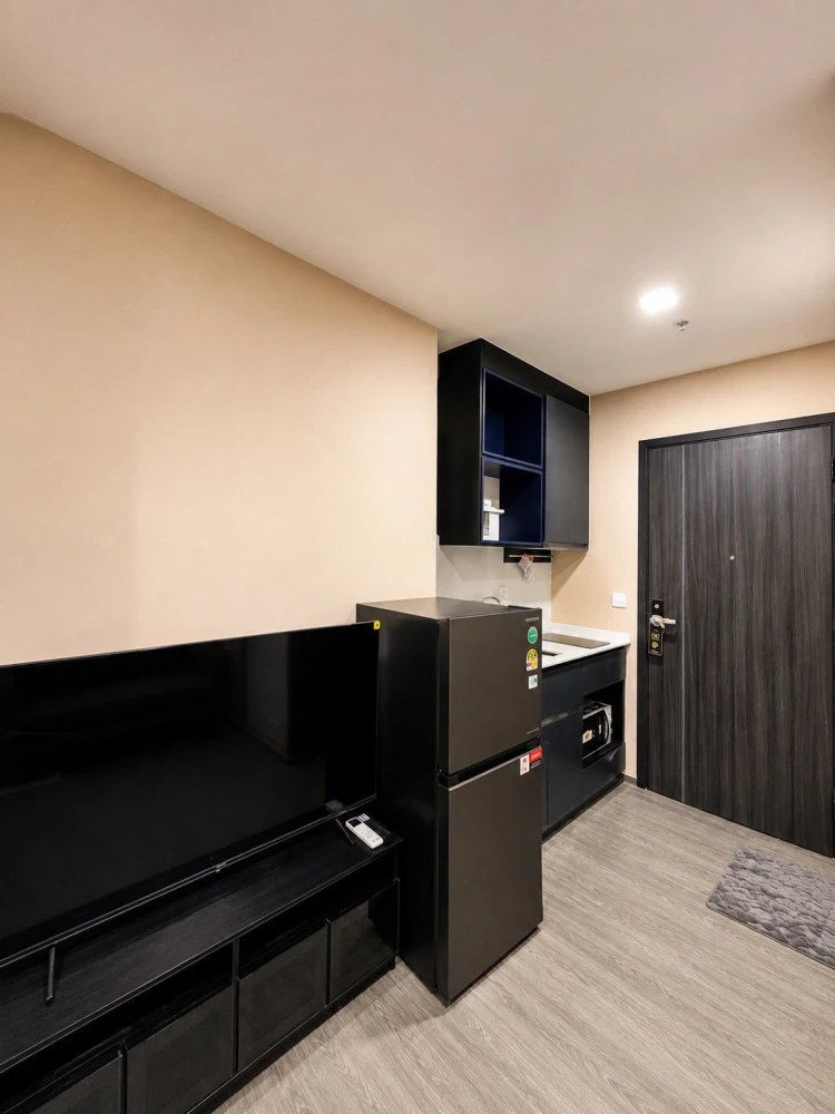 Condo for rent at Modiz Avantgarde, fully furnished and ready to move in. Complete amenities. Great value. Don't miss out!