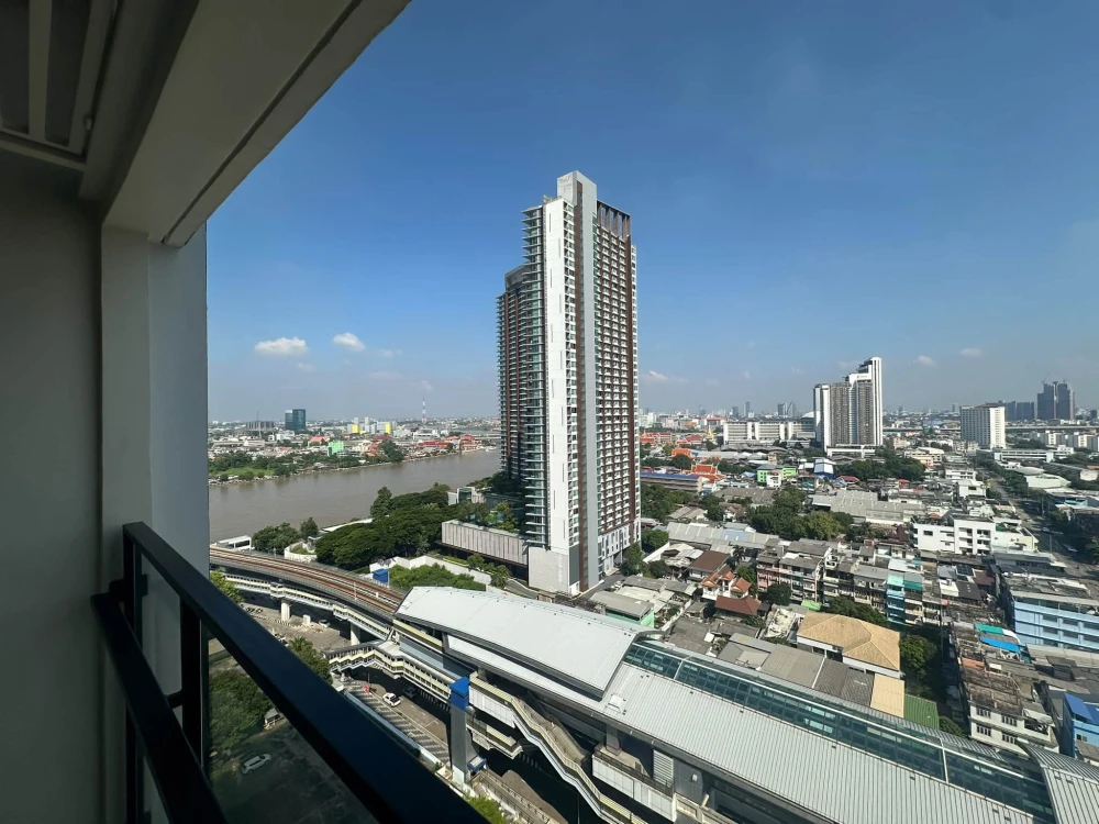 Condo for rent at Modiz Collection Bangpho. Beautiful unit, fully furnished and equipped with appliances—just bring your suitcase and move right in!