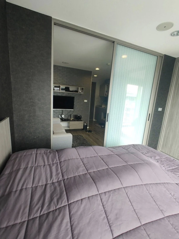Condo for rent at Modiz Ladprao 18. Fully furnished and ready to move in. Just bring your belongings! Don't wait!