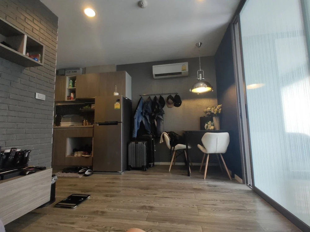 Condo for rent at Modiz Ladprao 18. Fully furnished and ready to move in. Just bring your belongings! Don't wait!