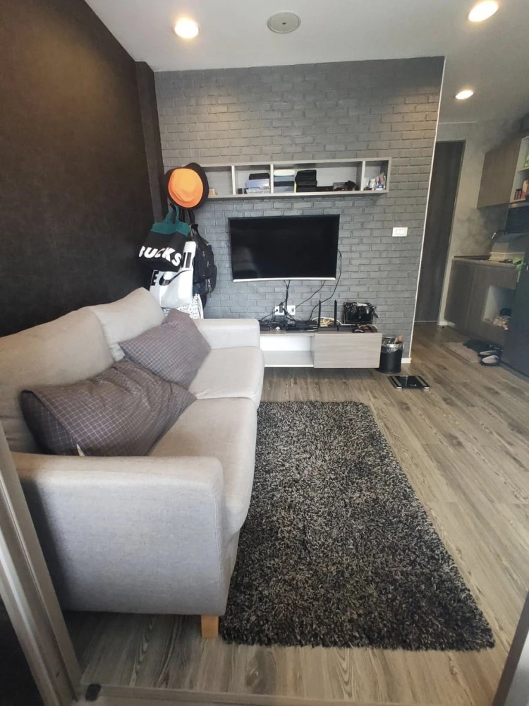 Condo for rent at Modiz Ladprao 18. Fully furnished and ready to move in. Just bring your belongings! Don't wait!