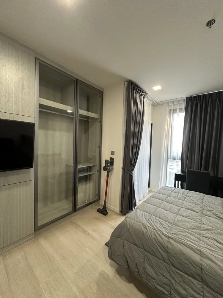 Condo for rent at Modiz Launch, studio unit, 12th floor, high floor with great view. Fully furnished with appliances. Book today! Don't wait!
