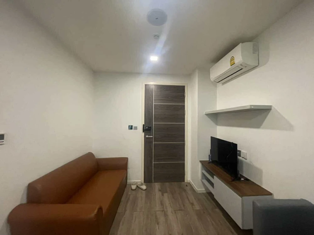 Condo for rent Modiz Ratchada 32, separate rooms, perfectly divided zones, great price, hurry and reserve now, don't miss out.