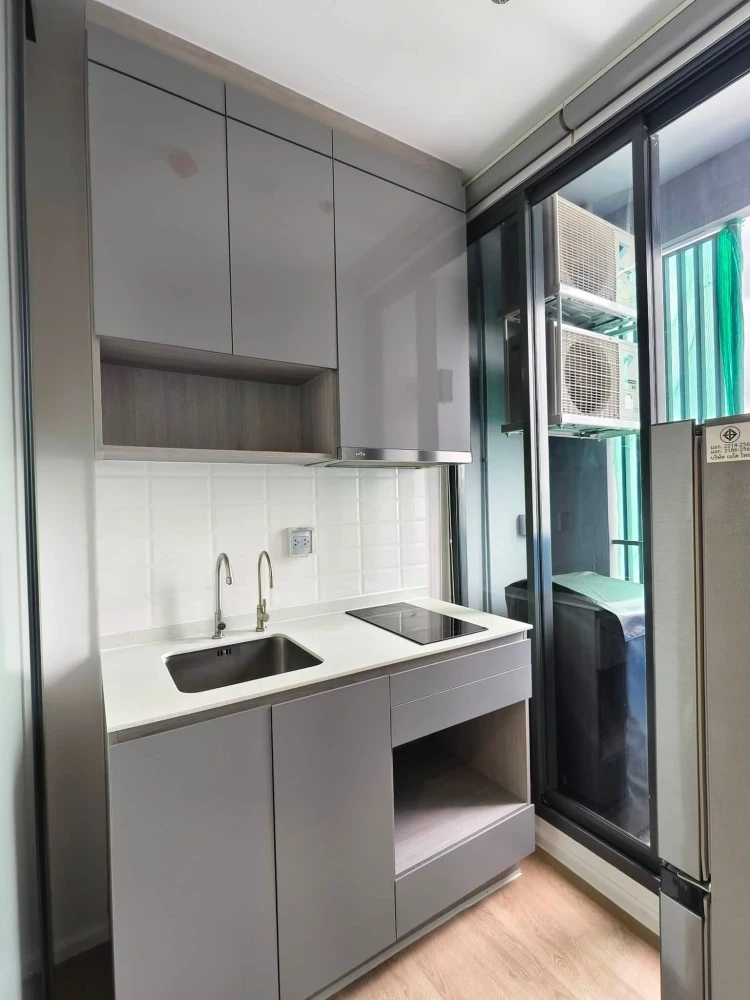 Condo for rent at Modiz Rhyme Ramkhamhaeng. Nice unit on the 19th floor with great views. Fully furnished. Move in soon!