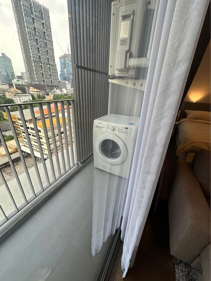 Condo for rent at Nara 9 by Eastern Star. Fully furnished and equipped with appliances. Book now! Don't miss out!