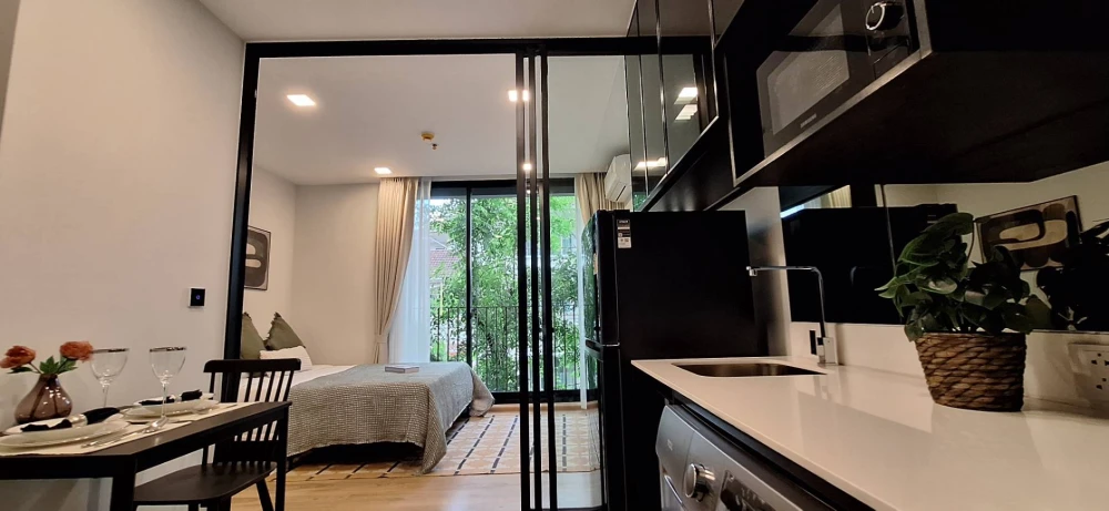 Condo for rent, Noble Around Ari, corner room with privacy, fully furnished, ready to move in. Don't miss it!