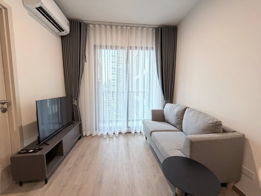 Condo for rent at Noble Nue District R9, 24th floor. High floor with stunning views and fully furnished. Book now!