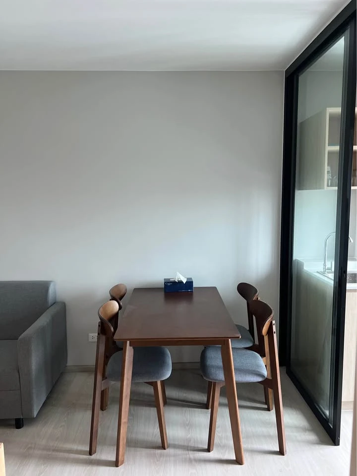Condo for rent at Noble Nue Srinakarin-Lasalle. Nice unit on the 22nd floor with great views. Amazing price! Don't miss out!