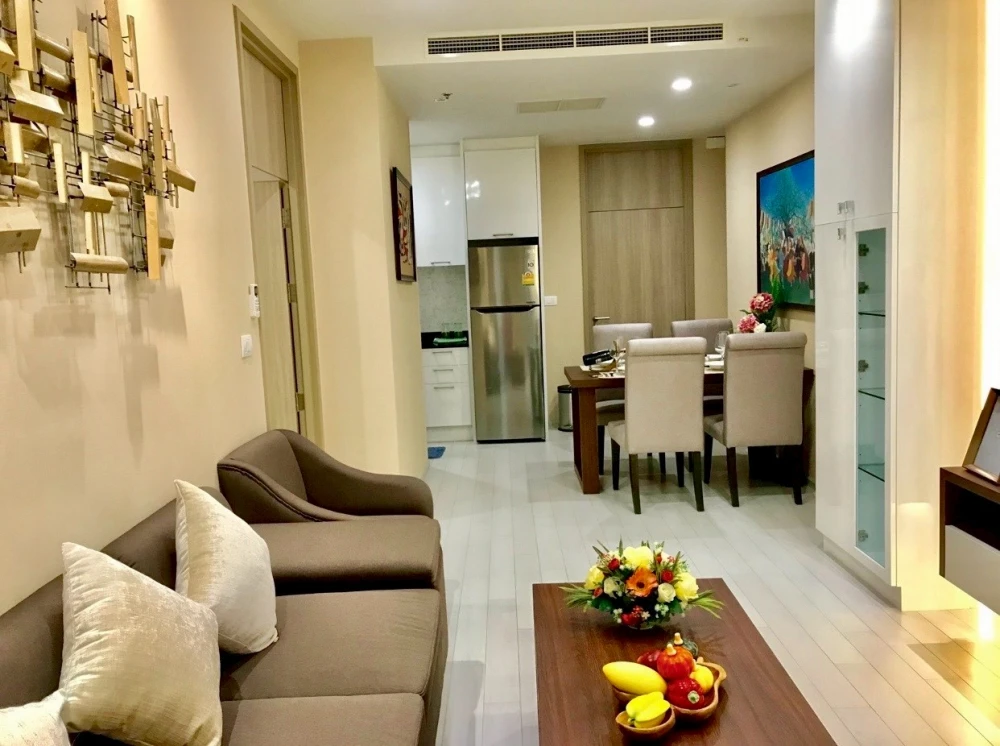 Spacious condo for rent at Noble Ploenjit. Enjoy ample living space and complete amenities. Book now, don't miss this opportunity!