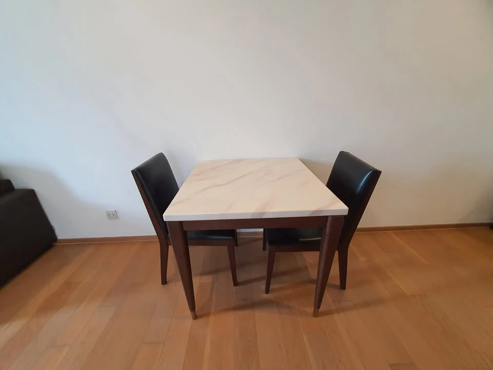 Condo for rent: Noble Revo Silom. Spacious room with plenty of living space. Fully furnished with appliances. Reserve now. Don't miss out!