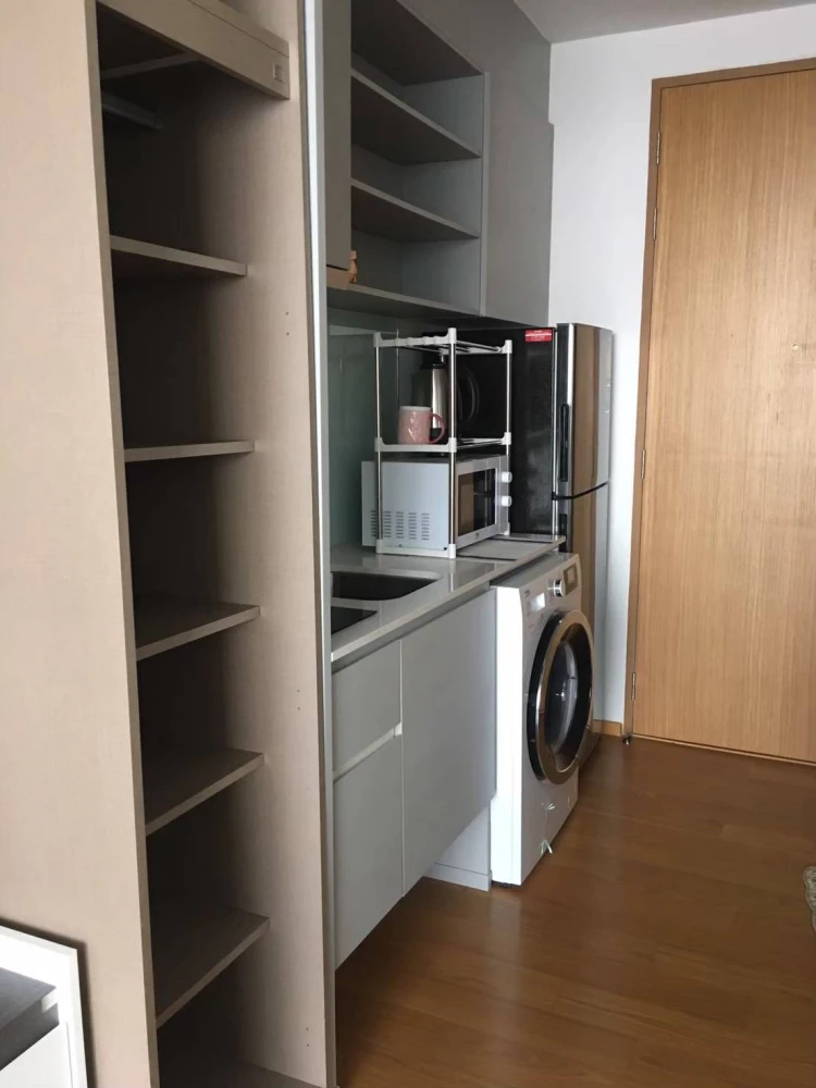 Condo for rent at Noble Revo Silom. Ready to move in. All amenities are included. Book now! Don't miss out!