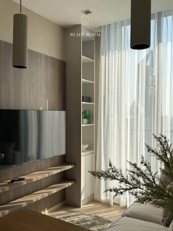 Condo for rent Noble State Sukhumvit 39, 32nd floor, Sukhumvit city view, well decorated, built-in, if you don't book, you'll miss out.