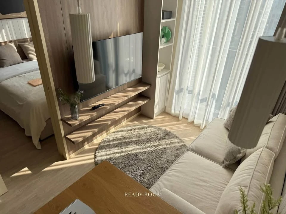 Condo for rent Noble State Sukhumvit 39, 32nd floor, Sukhumvit city view, well decorated, built-in, if you don't book, you'll miss out.