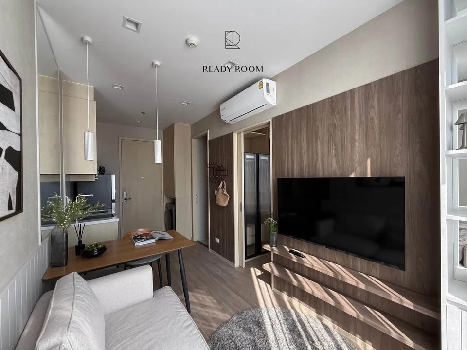 Condo for rent Noble State Sukhumvit 39, 32nd floor, Sukhumvit city view, well decorated, built-in, if you don't book, you'll miss out.