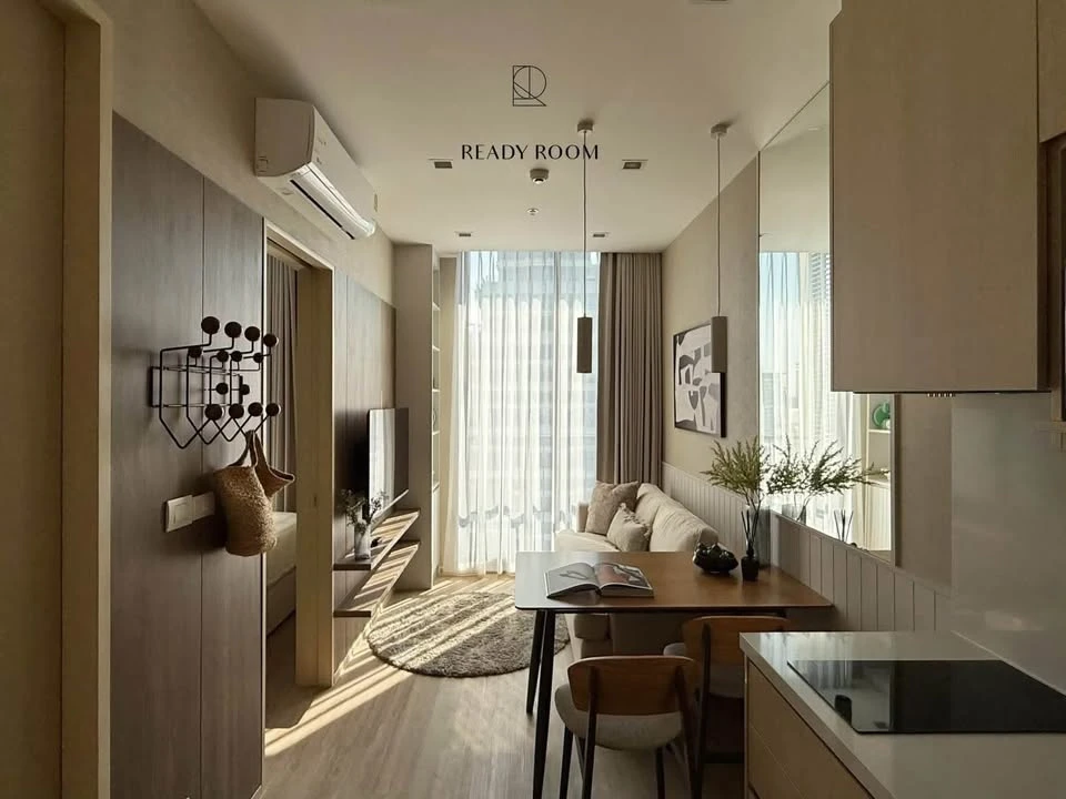Condo for rent Noble State Sukhumvit 39, 32nd floor, Sukhumvit city view, well decorated, built-in, if you don't book, you'll miss out.