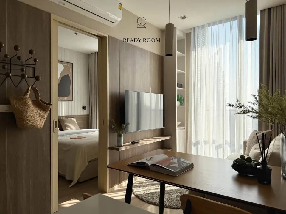 Condo for rent Noble State Sukhumvit 39, 32nd floor, Sukhumvit city view, well decorated, built-in, if you don't book, you'll miss out.