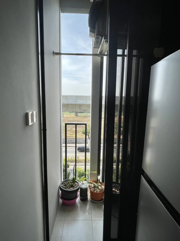Condo for rent at Nue Cross Khukhot Station. Ready to move in, fully furnished with appliances. Book now, don't wait!