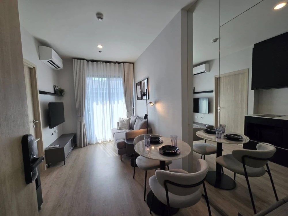 Condo for rent, Nue District R9, ready to move in, complete with amenities, great price, hurry and reserve now, don't miss out!