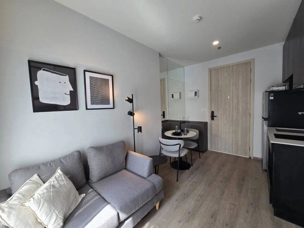Condo for rent, Nue District R9, ready to move in, complete with amenities, great price, hurry and reserve now, don't miss out!