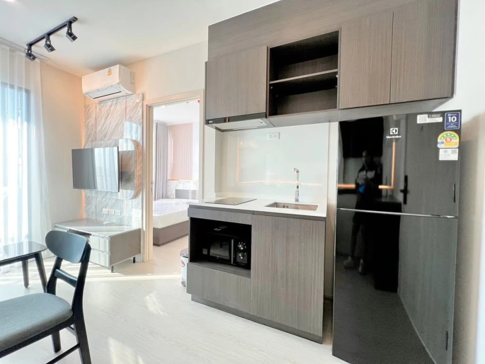 Condo for rent: NUE Noble Ratchada-Ladprao. Beautifully decorated room with excellent built-in furniture. Convenient and complete here. Come reserve n