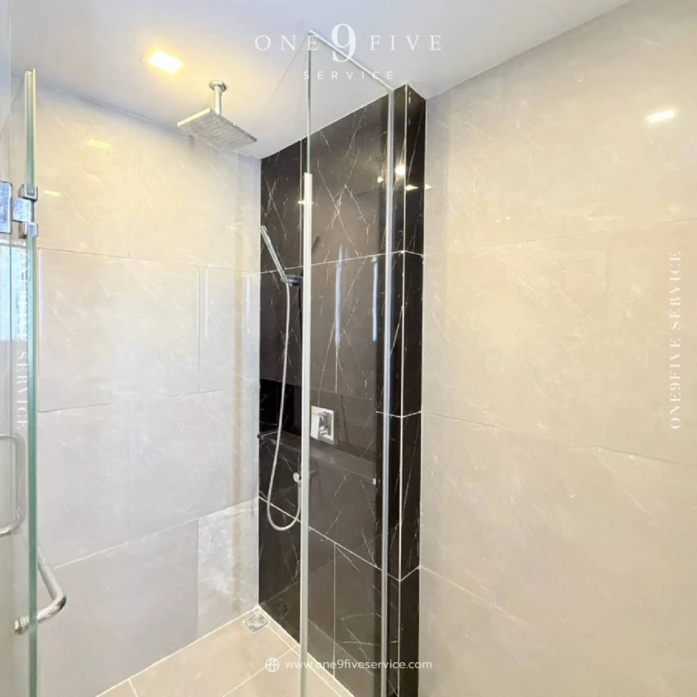 Condo for rent, One 9 Five Asoke-Rama 9, rooms ready to move in. separated into proportions Clearly divided into zones. Good price. Book now.