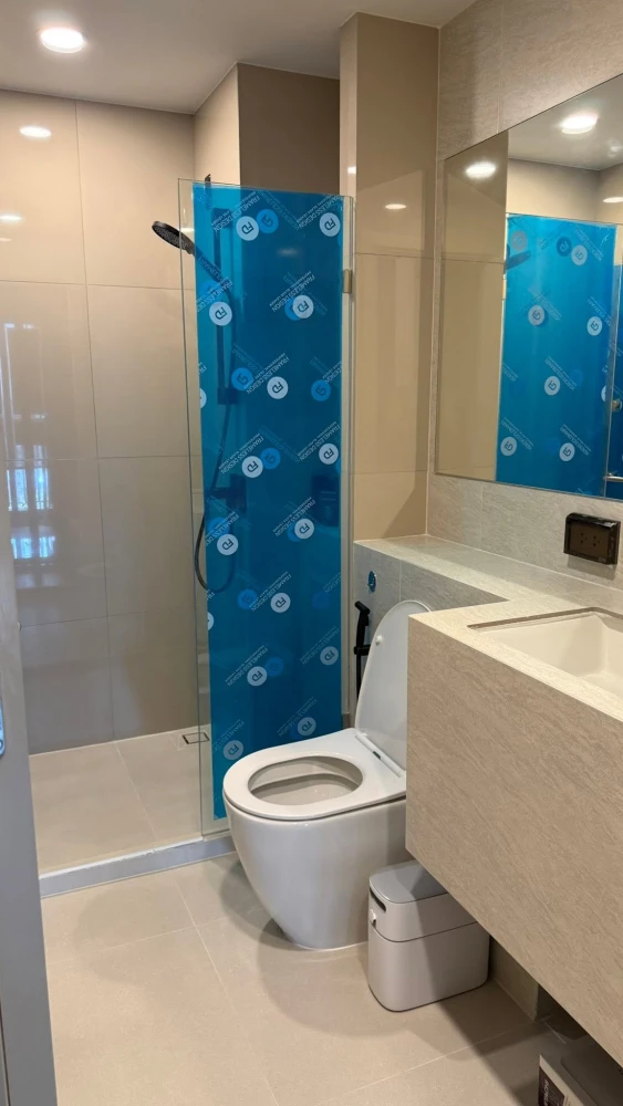 Condo for rent: Origin Plug & Play Bangkunnon Tripple Station, 12A floor, southwest facing. Pets allowed. Away from the elevator and garbage room. Boo