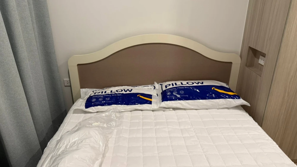 Condo for rent: Origin Plug & Play Bangkunnon Tripple Station, 12A floor, southwest facing. Pets allowed. Away from the elevator and garbage room. Boo