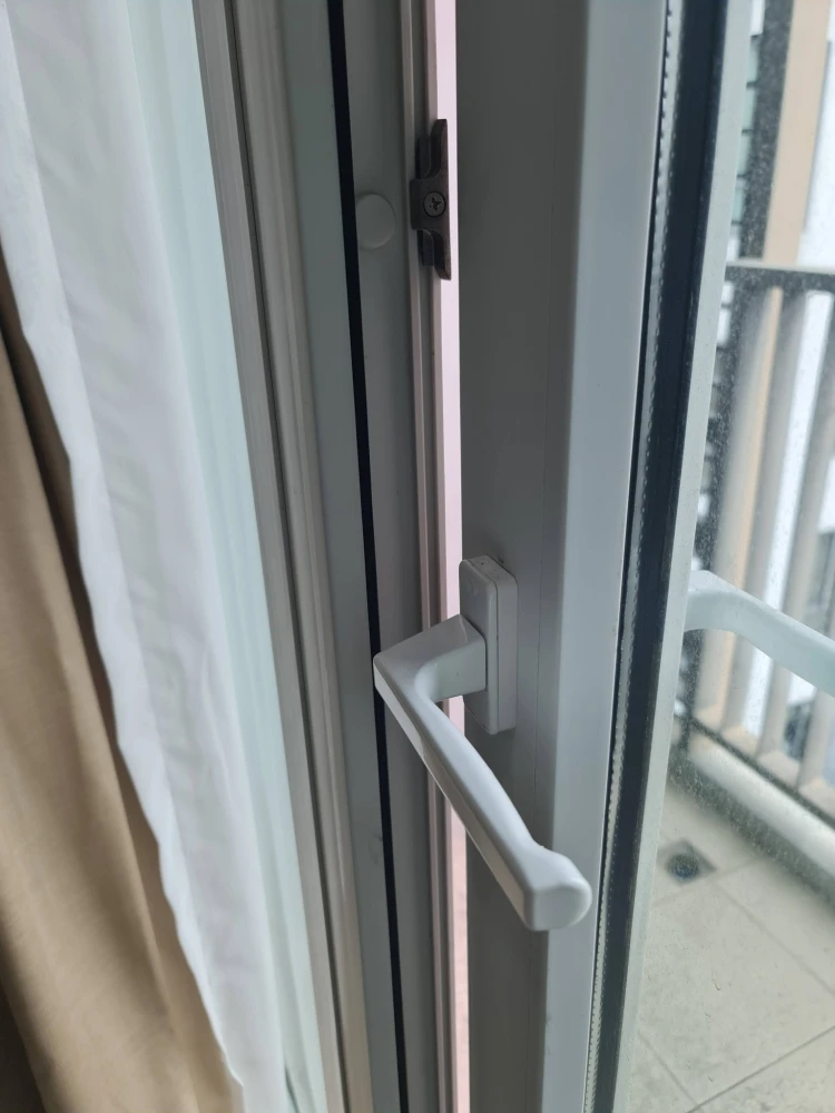 Condo for rent at President Sukhumvit 81. Fully furnished and equipped with appliances. Just bring your personal belongings and move in! Don't wait!