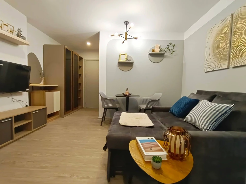 ให้เช่าคอนโด Regent Home Bangna ชั้น 20 ตึก B วิวแม่น้ำเจ้าพระยา กลางคืนสวยมาก บอกเลยว่าห้ามพลาด